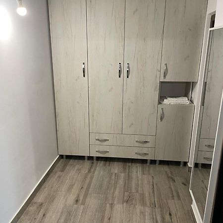 Propriete Ten - Close To University, Hospital And Downtown Iasi Exterior foto
