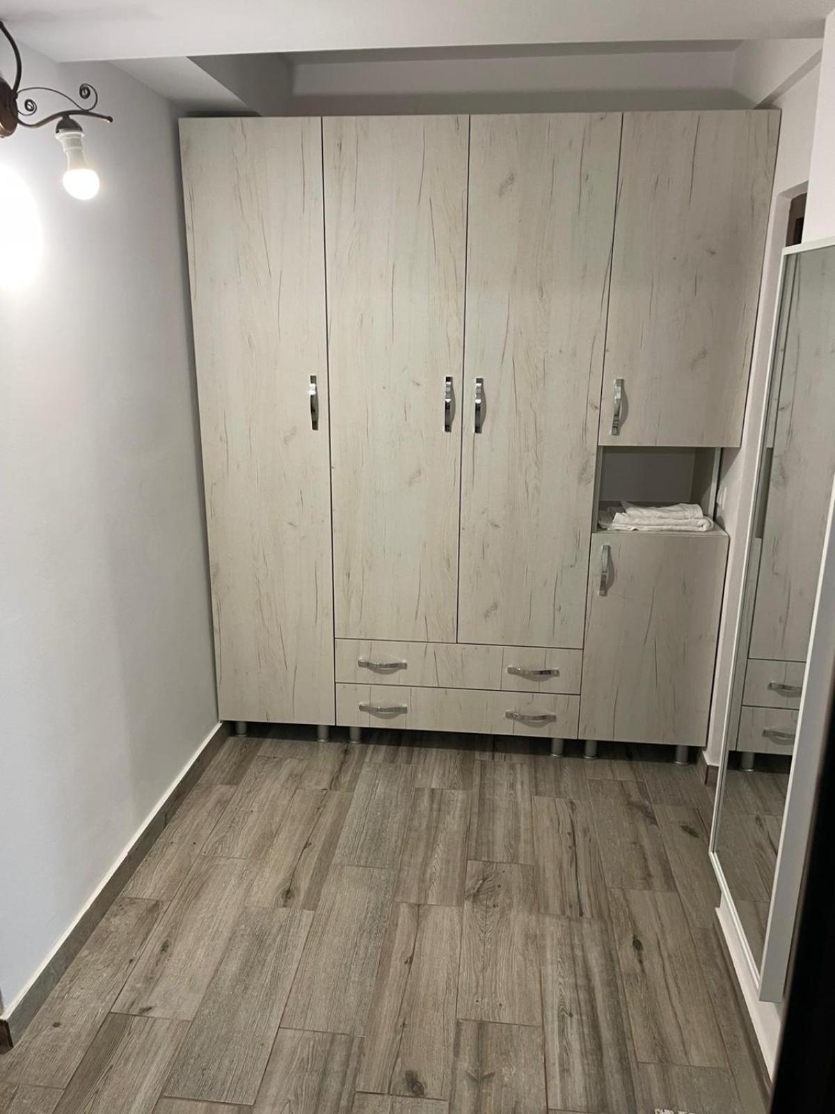 Propriete Ten - Close To University, Hospital And Downtown Iasi Exterior foto